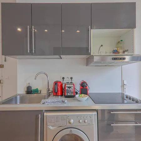 1br - 4p - Tour Eiffel With Netflix Apartmán *